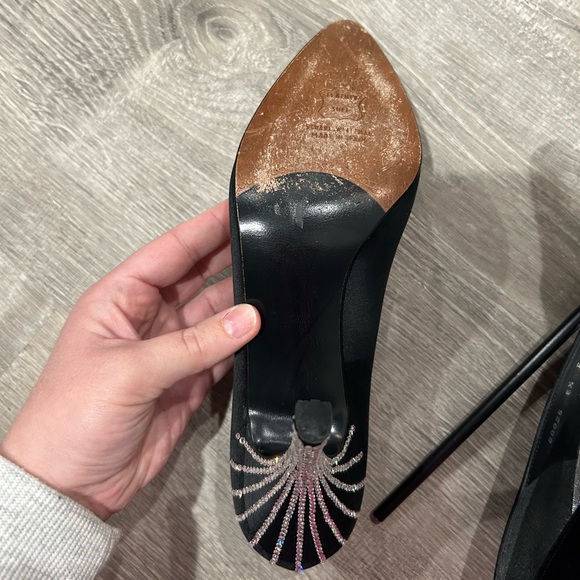 Stuart Weitzman Sparkler Black Satin Heels. Pre owned used condition. - Picture 5 of 7